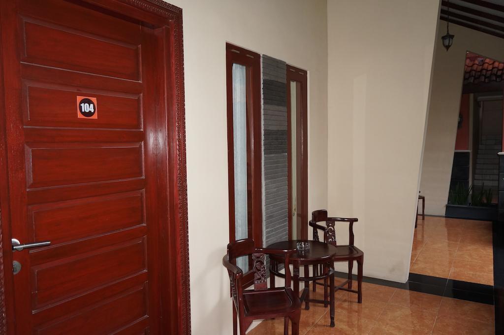 יוגיאקרטה 3C Familia Residence חדר תמונה